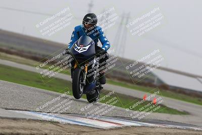 media/Nov-29-2025-TrackDaz (Sat) [[10ae2d9bce]]/B Group/Session 4 (Wheelie Bump)/